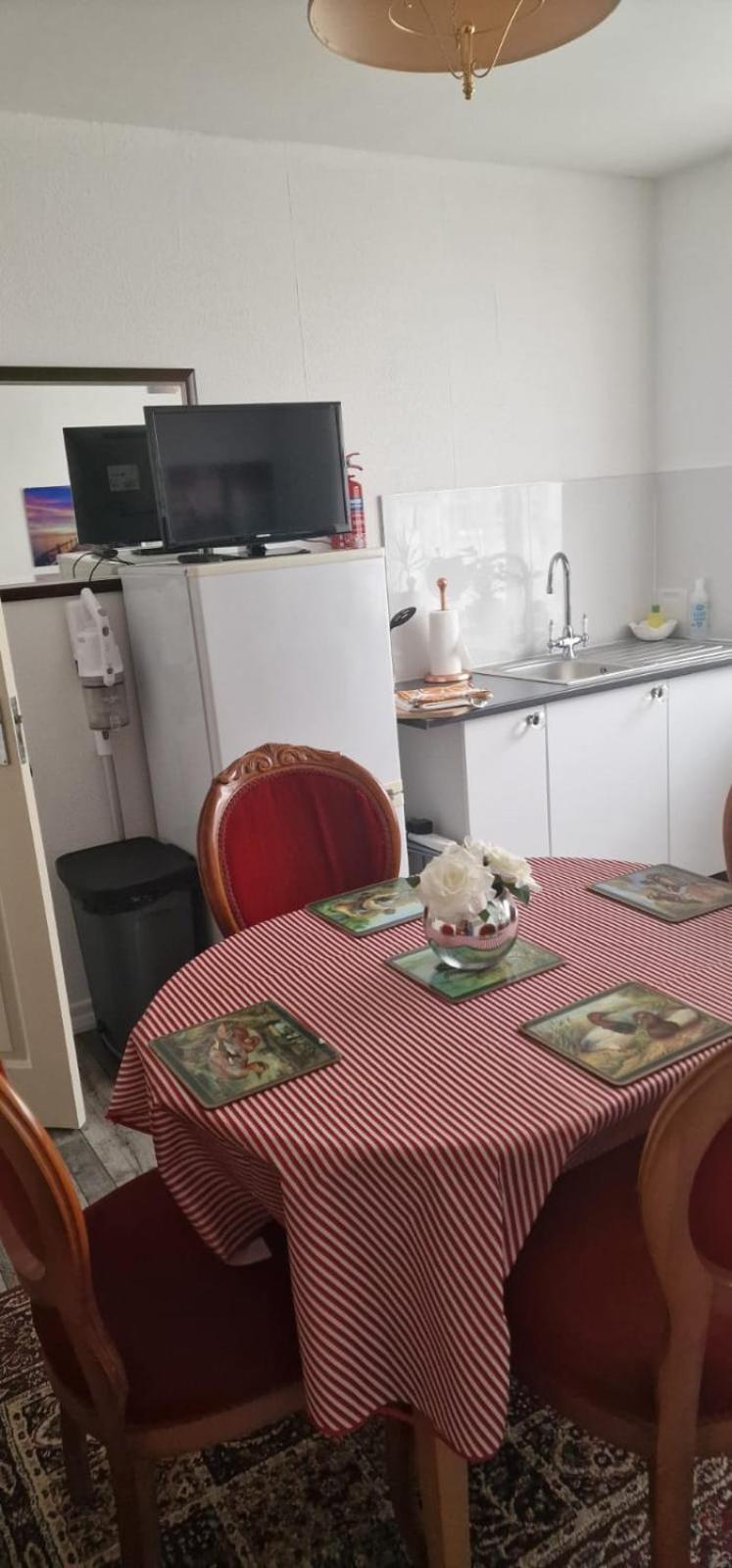 Sandy Retreat Worle Екстер'єр фото